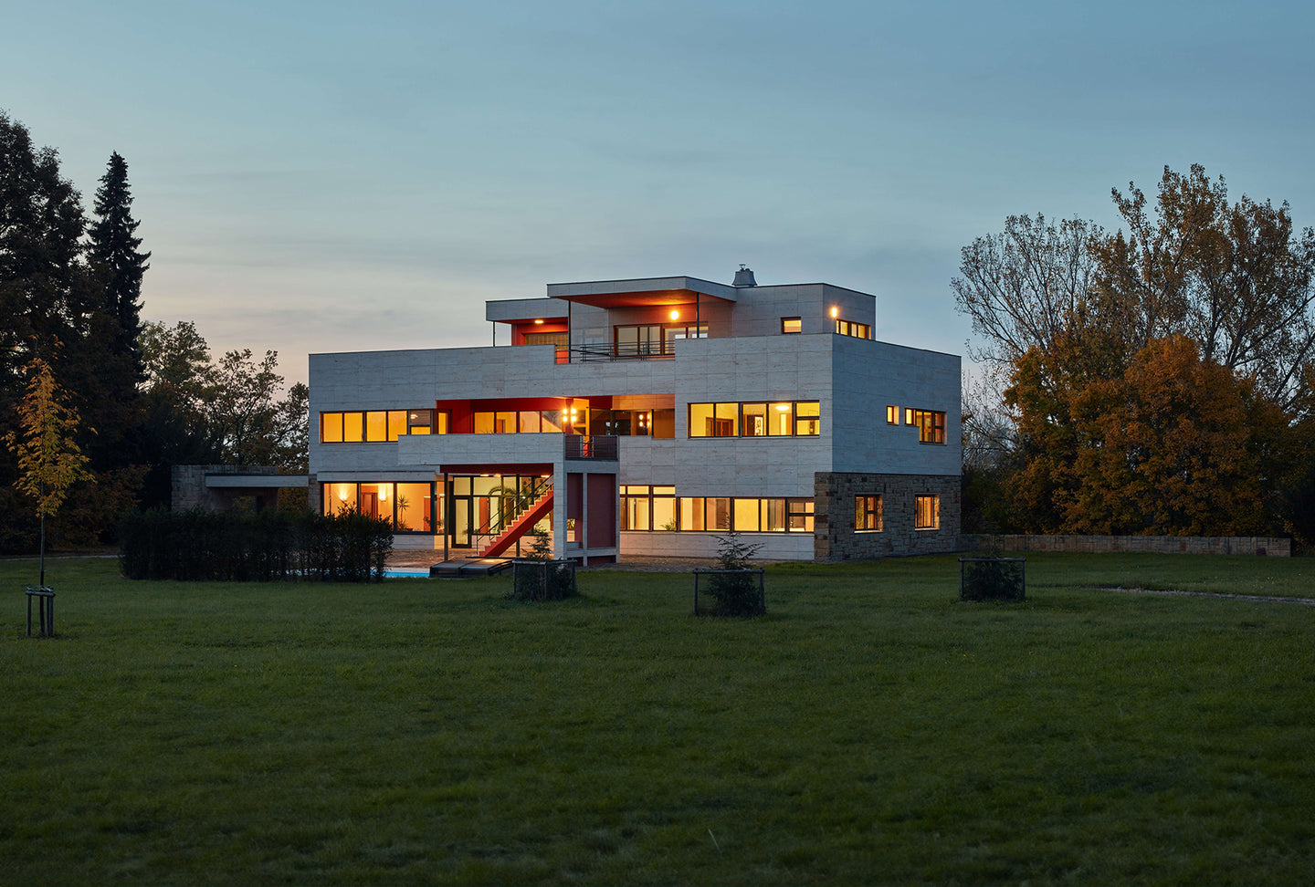 A NIGHT AT VOLMAN VILLA – PIGMENTARIUM